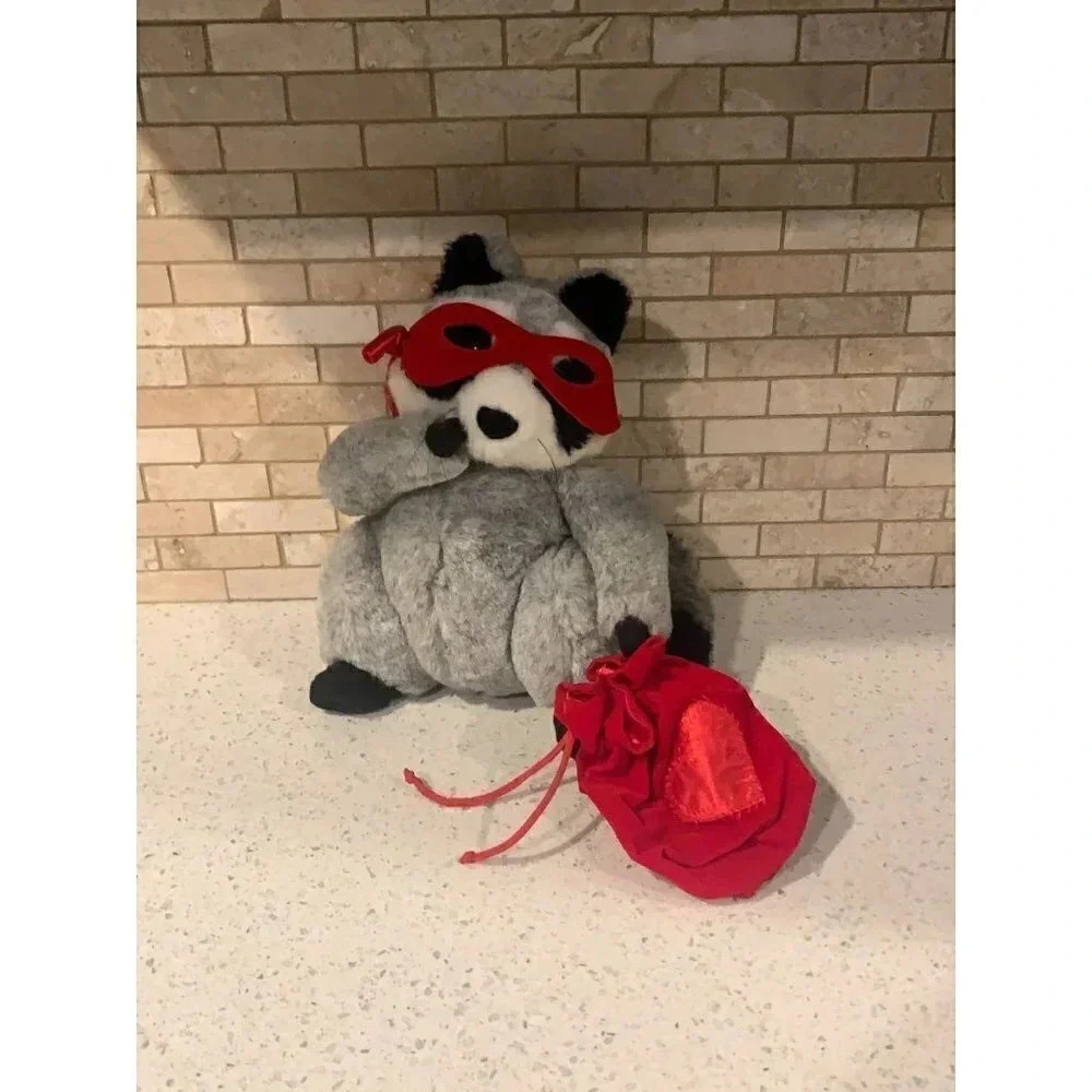 Raccoon in Red Mask Plush Love Bandit Hallmark Bag b34